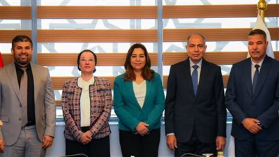 المنيا تخطو نحو مستقبل أخضر.. توقيع عقد تشغيل مصنع تدوير المخلفات بالعدوة