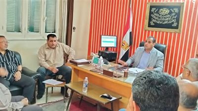 مديرية العمل تعقد اجتماعًا بمديري ورؤساء المكاتب لمتابعة المنظومة ببني سويف 