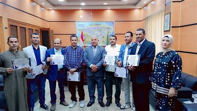 تعليم الفيوم يكرّم المتميزين في احتفالية عيد العمال تحت شعار «شكراً»