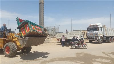  حملات لإزالة الإشغالات بالتجمع الخامس وتطوير محطة معالجة مياه الصرف الصحي