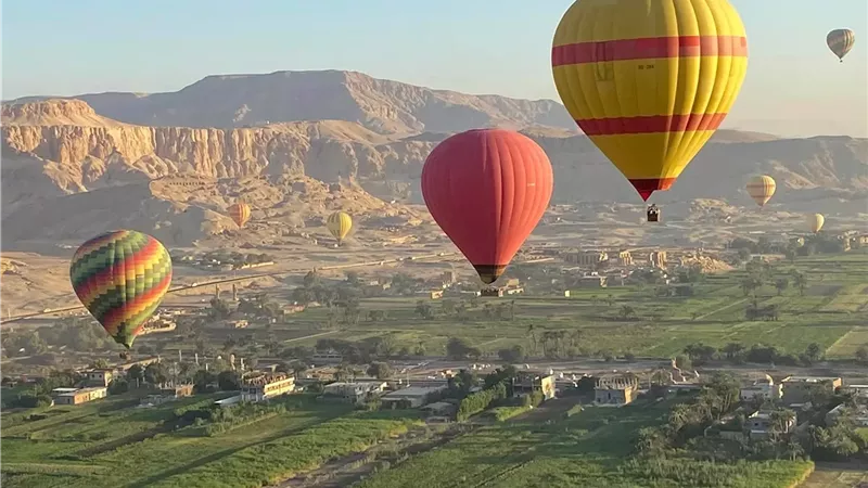 البالون في الأقصر
