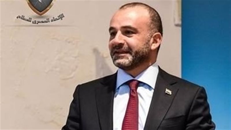 الحسيني رئيسًا للاتحاد