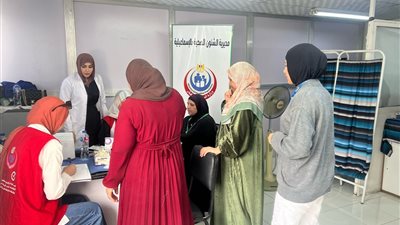 احتفالا بعيد العمال.. الكشف على العاملين بالمنطقة الصناعية في الإسماعيلية