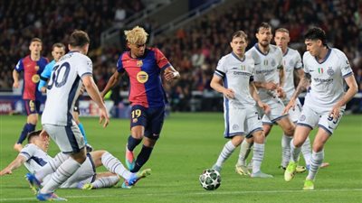  في سن الـ 17.. لامين يامال يتفوق على ميسي و رونالدو