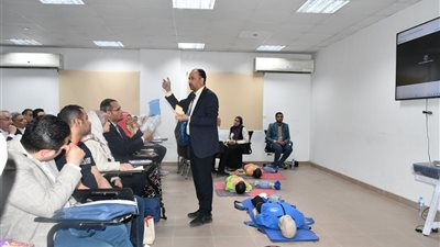 الصحة تُنظم ورشة عمل لأعضاء بعثة الحج الطبية لتدريبهم على مكافحة العدوي