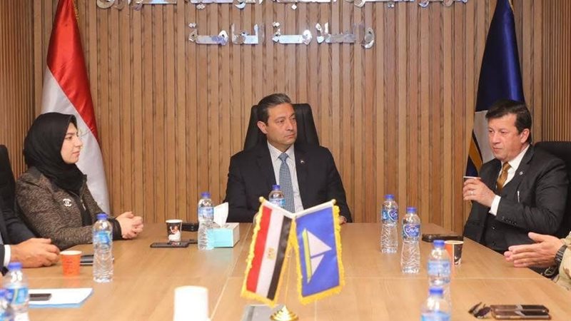 محافظ دمياط