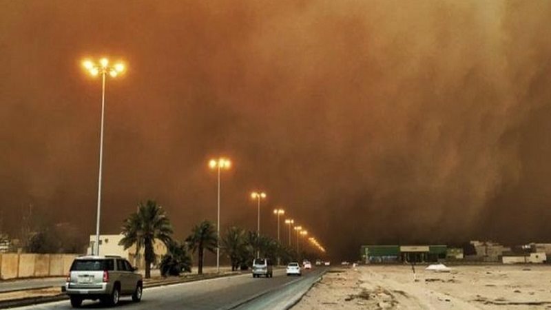 العاصفة الرملية