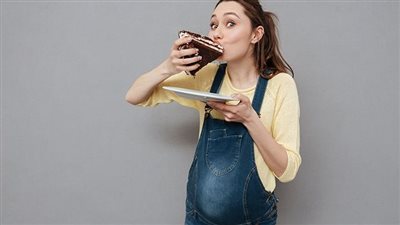 أطعمة ممنوعة للحامل.. احذري هذه الأطعمة في الحمل قد تؤذي الجنين