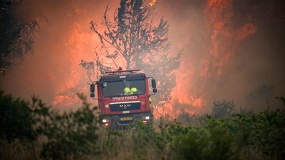 في يومها الثاني.. سلطات الاحتلال تحاول السيطرة على الحرائق في جبال القدس