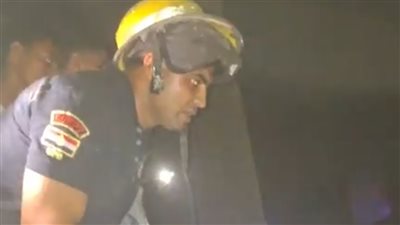 إيد واحدة .. مسلمي قفط شاركوا في إخماد حريق كنيسة ماري جرجس بقنا |صور