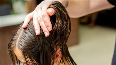 5 مفاهيم خاطئة عن العناية بالشعر تؤثر على صحته.. اعرفِ الحقيقة