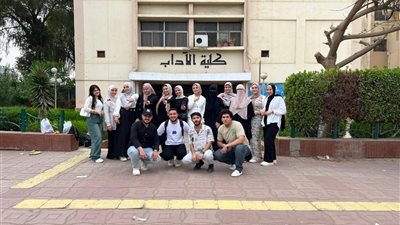 مشروعات الإذاعة والتلفزيون بآداب الزقازيق  تجسد قيم الولاء وتبرز دور الدولة