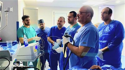 لأول مرة.. فريق طبى بالمستشفيات الجامعية بالفيوم ينجح بشق عضلة بالمنظار |صور