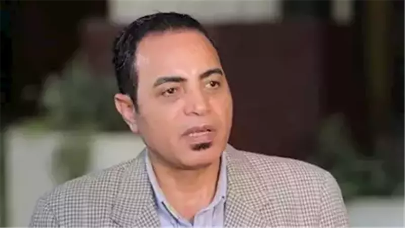 الكاتب الصحفي جمال