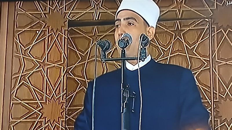 خطيب مسجد السيدة