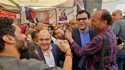 وصول محمد الباز ومصطفى عمار للإداء بأصواتهم فى انتخابات نقابة الصحفيين