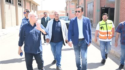 مشروعات الإسكان تقود التنمية في العاشر من رمضان.. تفاصيل 