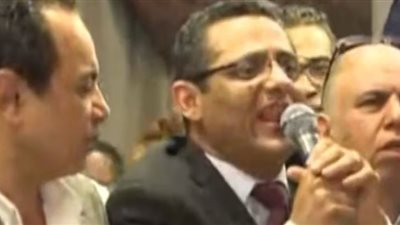 البلشي بعد فوزه نقيبًا للصحفيين: رسالتكم تكليف بمواصلة الدفاع عن النقابة