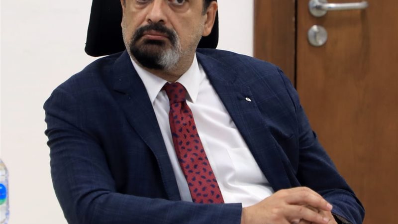 الدكتور حسام عبدالغفار