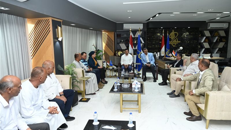 وزير الشباب و الرياضة