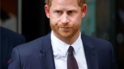 الأمير هاري يعرب عن حنينه لبريطانيا.. ويتوسل من أجل المصالحة مع عائلته