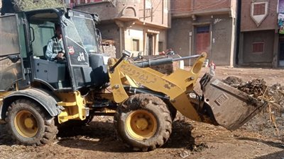 محافظ أسيوط: حملات رفع المخلفات والقمامة مستمرة بقرى أبو تيج |صور