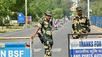الهند.. اعتقال شخصين أمس بتهمة تسريب معلومات وصور لمعسكرات الجيش لباكستان