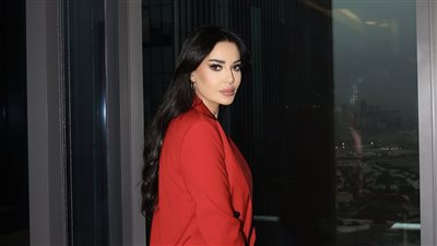 سيرين عبد النور تشعل 