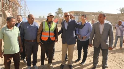 محافظ المنيا يتفقد مدرسة أبوقرقاص الثانوية الصناعية وأعمال إنشاء المستشفى 