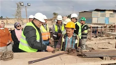 ماذا تفعل الدولة للوصل إلى حلم 100 مليار دولار صادرات؟.. خبير اقتصادي يجيب 