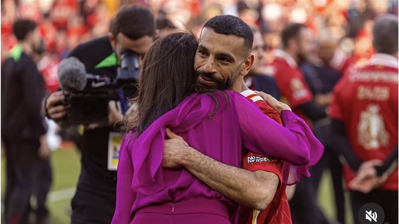 محمد صلاح وزوجة مالك