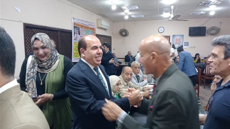 الدكتور ياسر الهضيبي