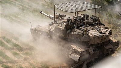 يديعوت آحرونوت: الجيش الإسرائيلي يصدر أوامر استدعاء لآلاف من جنود الاحتياط