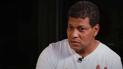 علاء عبد العال: نلعب في حدود الإمكانيات.. وطريقة لعبنا ليست دفاعية بحتة|خاص 