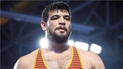 عبد اللطيف منيع يتوج بذهبية بطولة أفريقيا للمصارعة