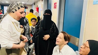 نائب مدير فرع  الرعاية الصحية ببورسعيد تتفقد مستشفى الحياة بورفؤاد