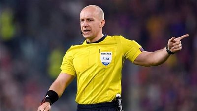 مارشينياك حكما لمواجهة إنتر وبرشلونة فى إياب نصف نهائي دوري أبطال أوروبا 