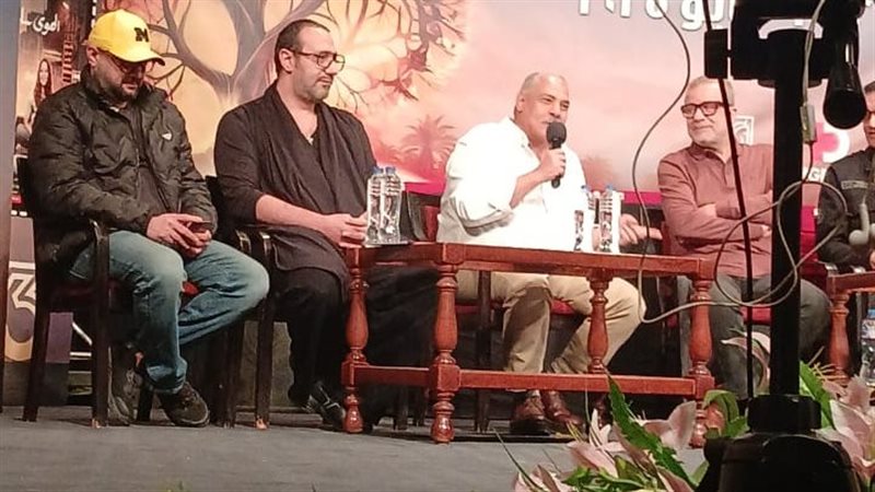 ندوة فيلم ليه تعيش