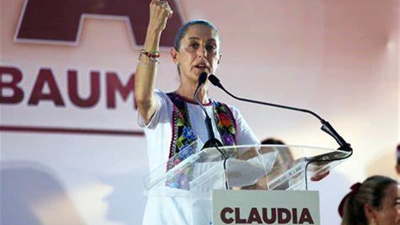 زعيمة المكسيك كلوديا