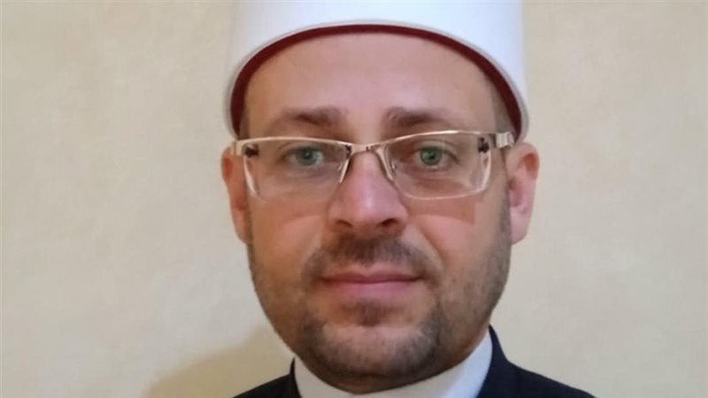 الدكتور أسامة فخري