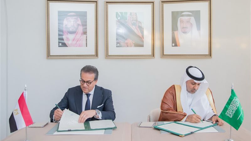 وزيرا الصحة المصري