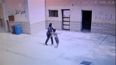 «التعليم» تحقق في واقعة إهانة طالب مريض سكر | خاص 