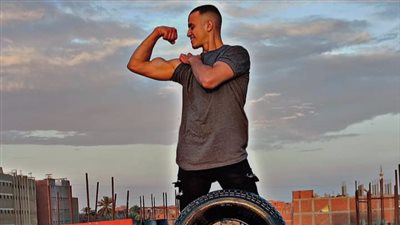 بعصاية وكوزين أسمنت.. 