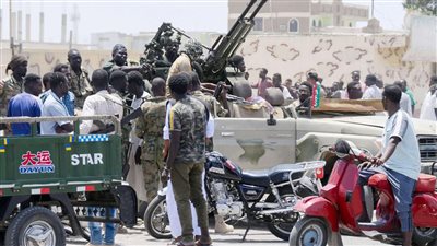 هجوم بطائرات مسيّرة يستهدف مطار بورتسودان.. وتصاعد في صراع الجيش والدعم السريع