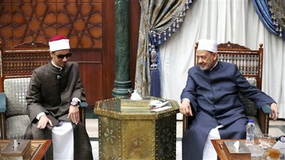 شيخ الأزهر يستجيب لرغبة والدة الطالب صاحب البصيرة محمد أحمد حسن