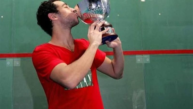 لاعب الاسكواش