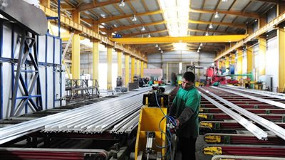 خبراء مصرفيون: القطاع الخاص طوق النجاة لدعم الاقتصاد المصري 