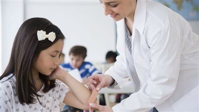 بعد فيديو تعنيف طفل مريض سكر.. تنبيهات هامة لمَدرسة طفلك المريض؟