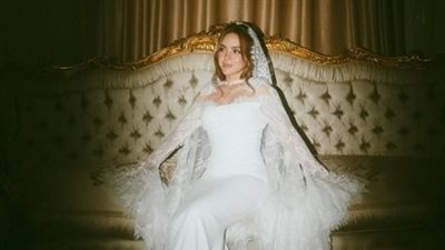 إطلالة عروس اليوم 