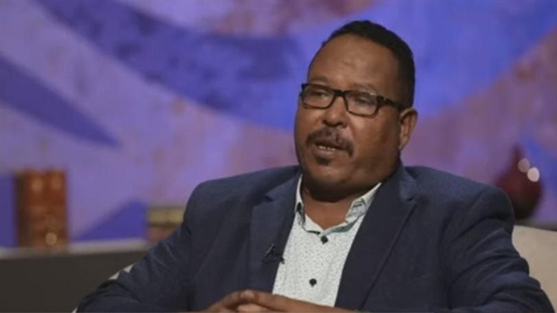من هو ياسر العديرقاوي؟